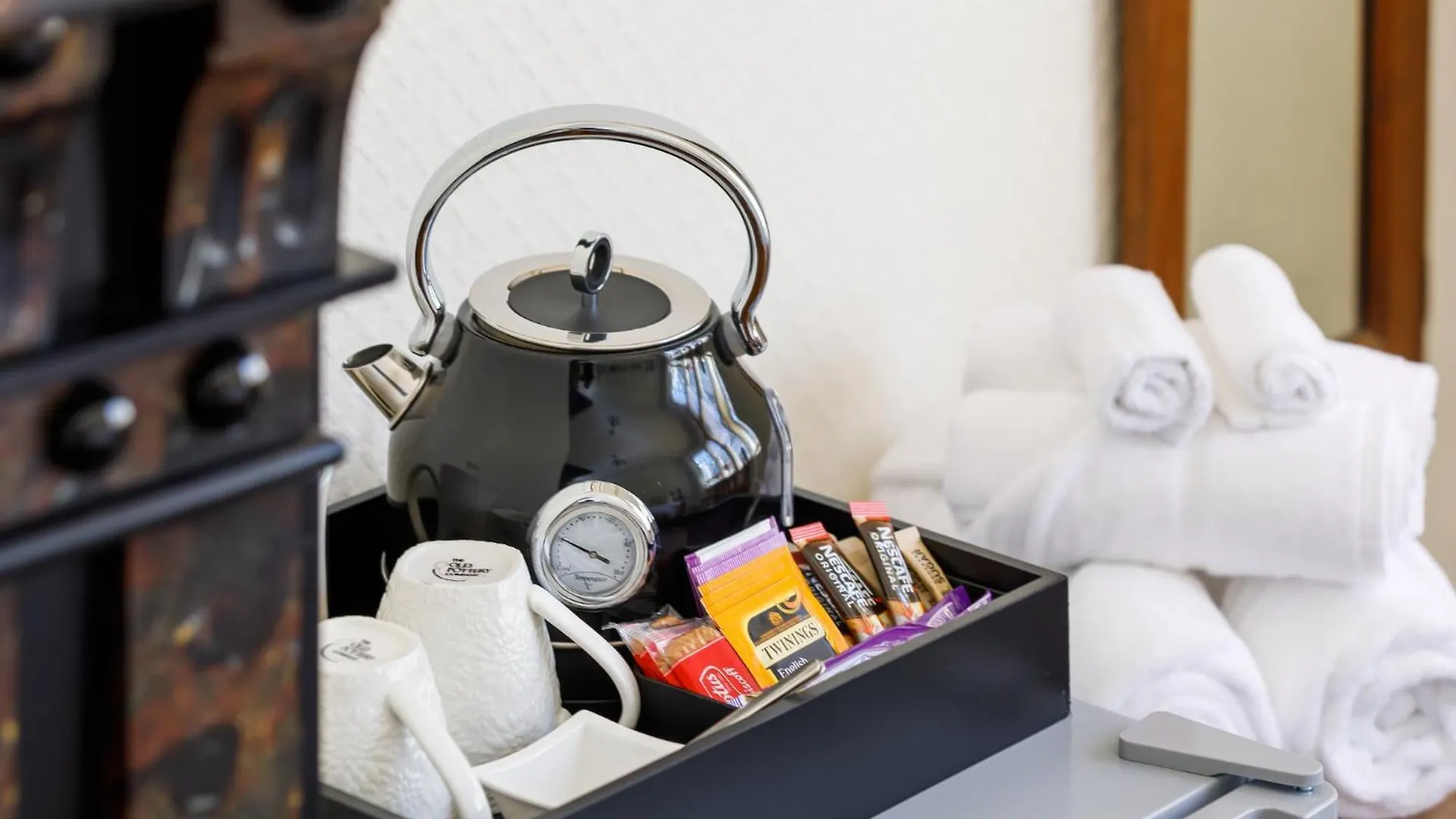 Finest Retreats - Pittodrie Guest House - Room 2 브라이턴 0*,  영국