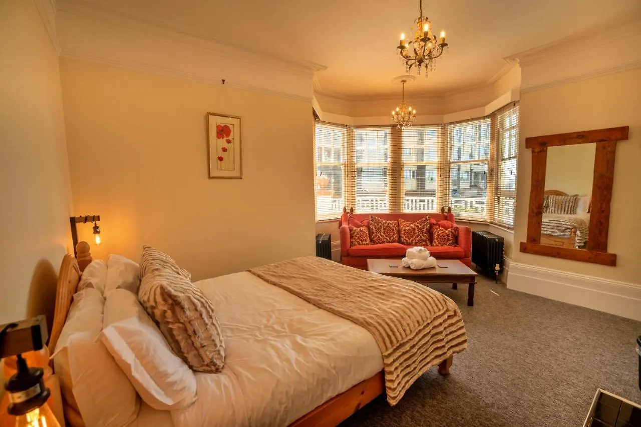 ברייטון Finest Retreats - Pittodrie Guest House - Room 2 0*,  בריטניה