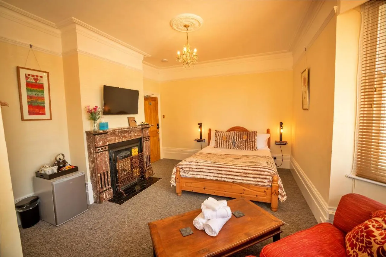 דירה ברייטון Finest Retreats - Pittodrie Guest House - Room 2 בריטניה